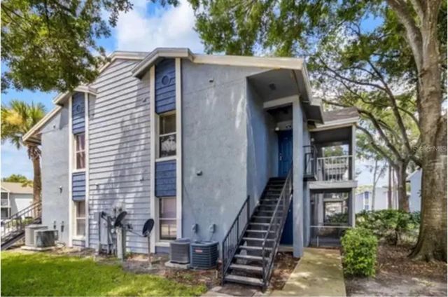 3827 Bay Club Circle 204, KISSIMMEE