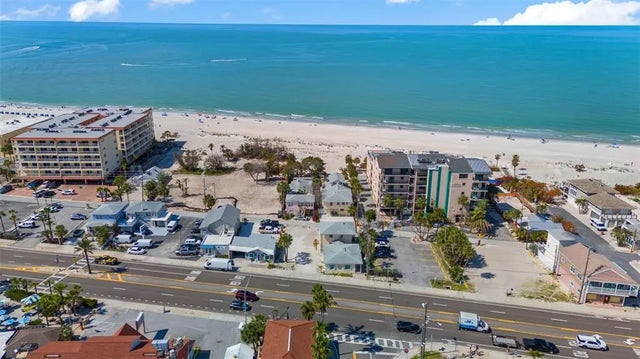 13062 Gulf Boulevard, MADEIRA BEACH