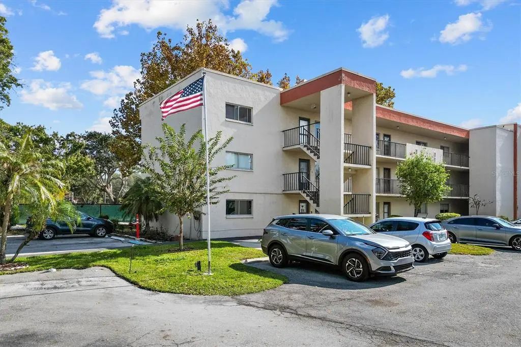 1130 N Lake Parker Avenue E336, LAKELAND
