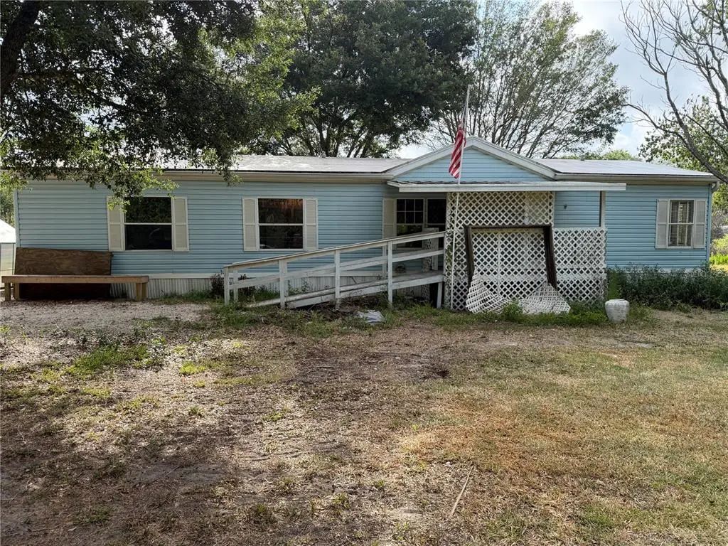 8336 Hamster Drive, ZEPHYRHILLS