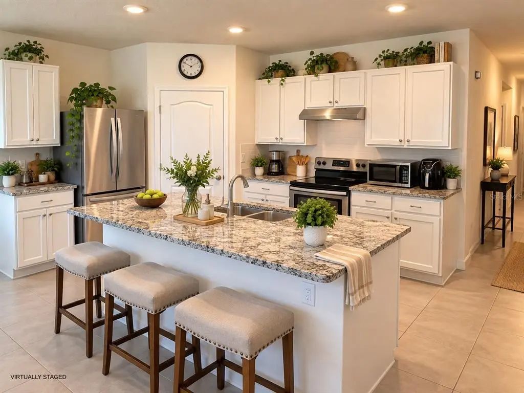 2 of 14 - 406 Jacks Way, DAVENPORT, FL