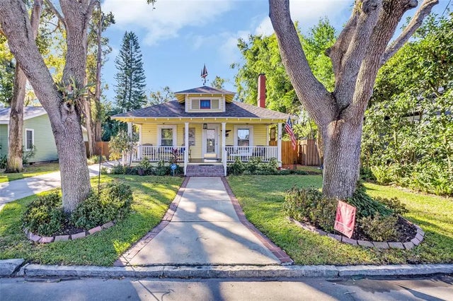 903 E Mcberry Street, TAMPA