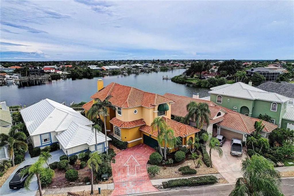 852 Symphony Isles Boulevard, APOLLO BEACH