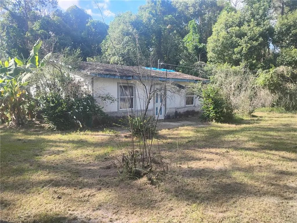 43907 Marie Avenue, DELAND