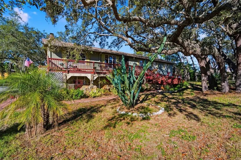 1112 N Florida Avenue, TARPON SPRINGS