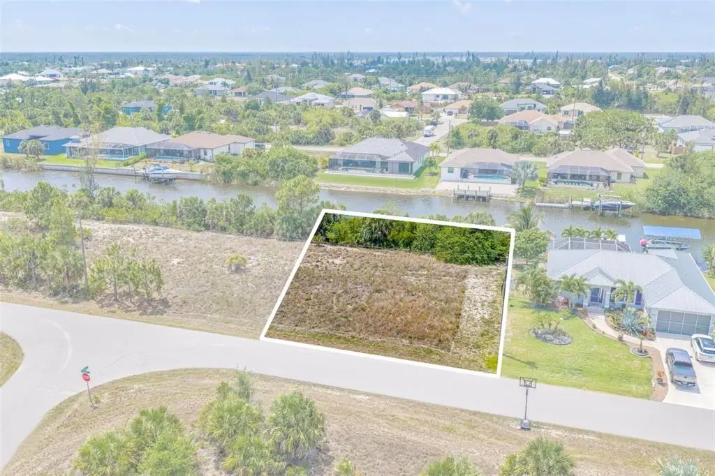 15424 Hennipen Circle, PORT CHARLOTTE