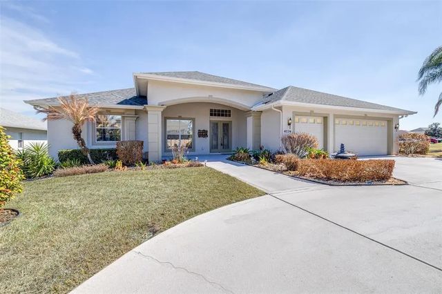 6779 Huntington Hills Boulevard, LAKELAND