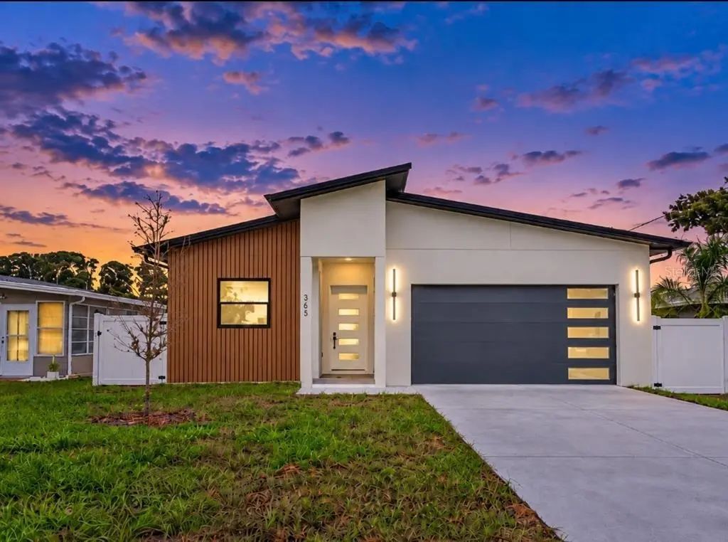 365 69th Street N, CLEARWATER