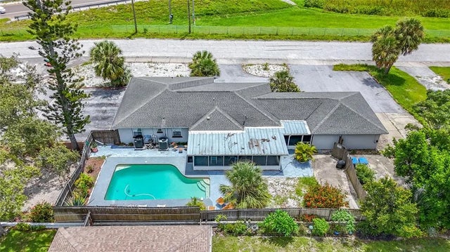4820 Welch Causeway, ST PETERSBURG