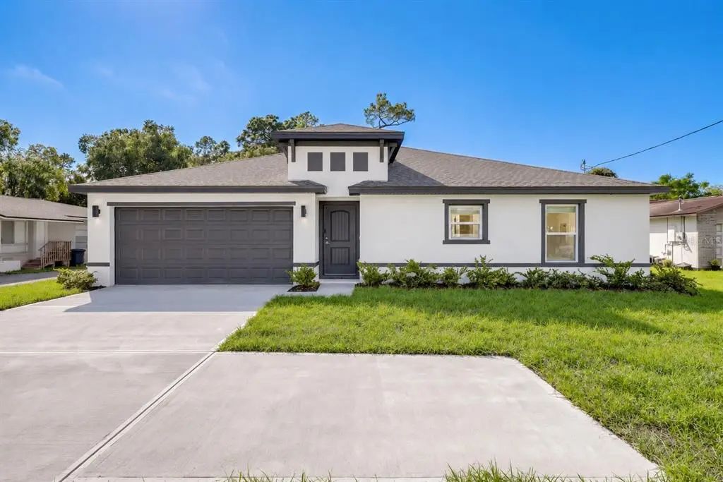 922 S County Road 419, CHULUOTA