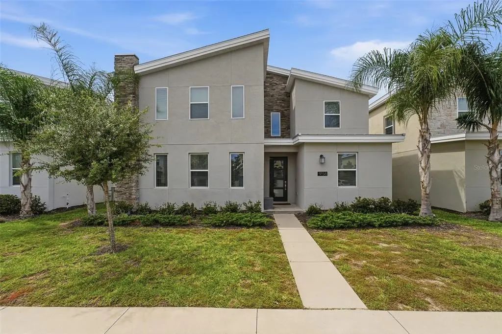 9158 Sommerset Hills Drive, DAVENPORT
