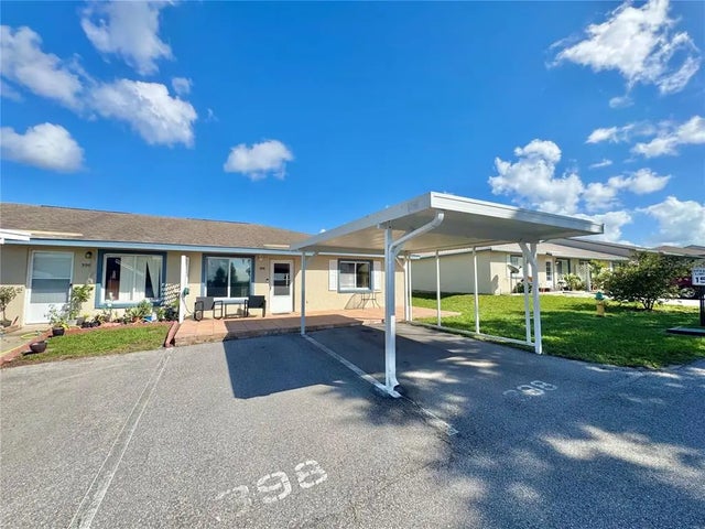 398 Winter Ridge Boulevard 398, WINTER HAVEN