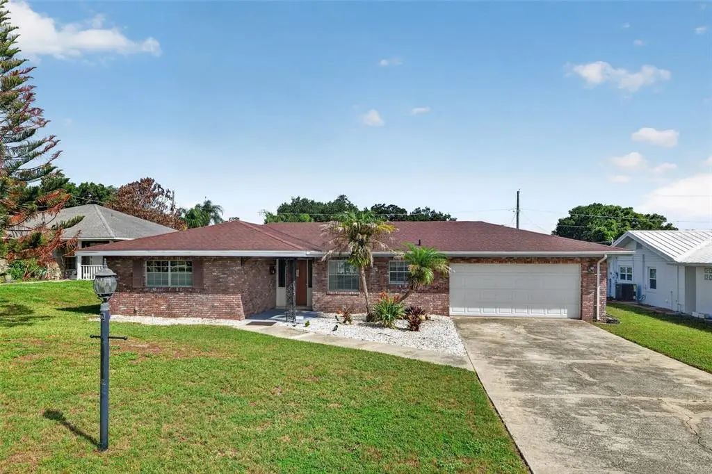 516 Alachua Drive, WINTER HAVEN
