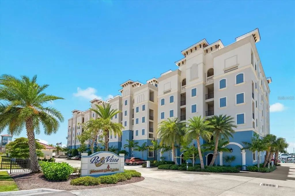 507 Tamiami Trail N 602, VENICE
