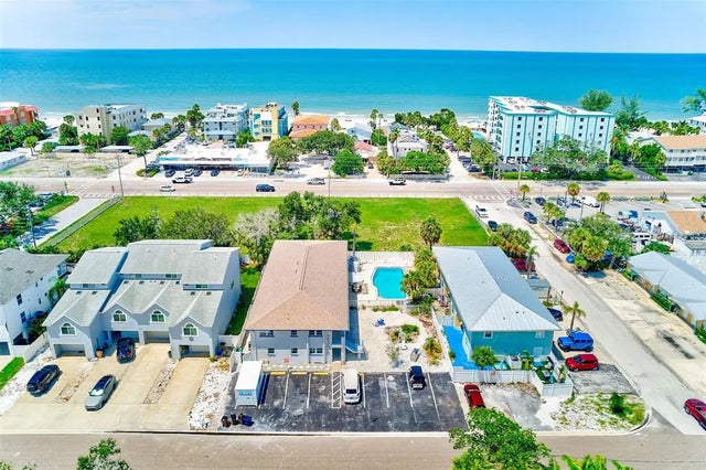 2308 1st Street 2, INDIAN ROCKS BEACH