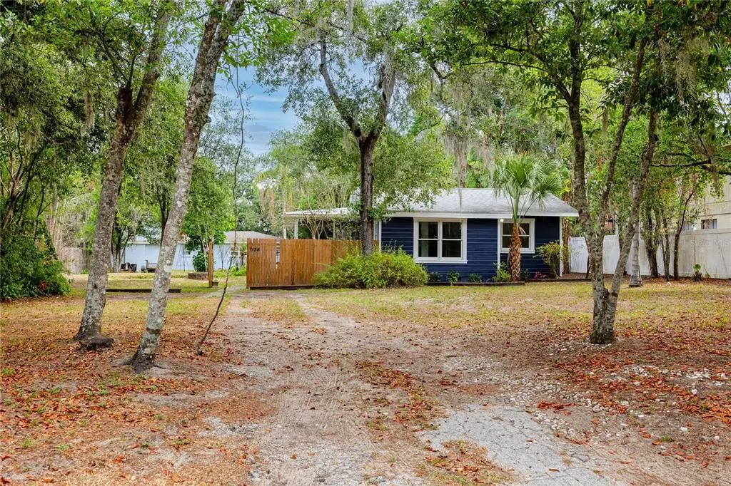 7134 Lauder Place, TAMPA