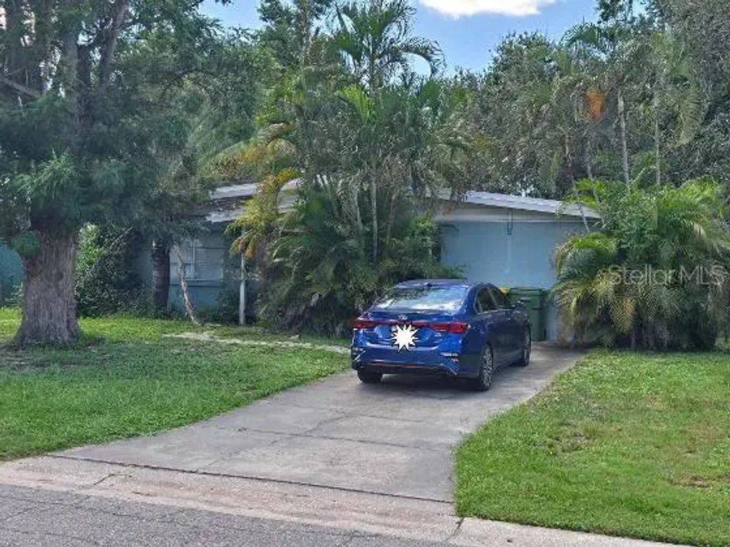 324 Golden Sands Drive, SARASOTA