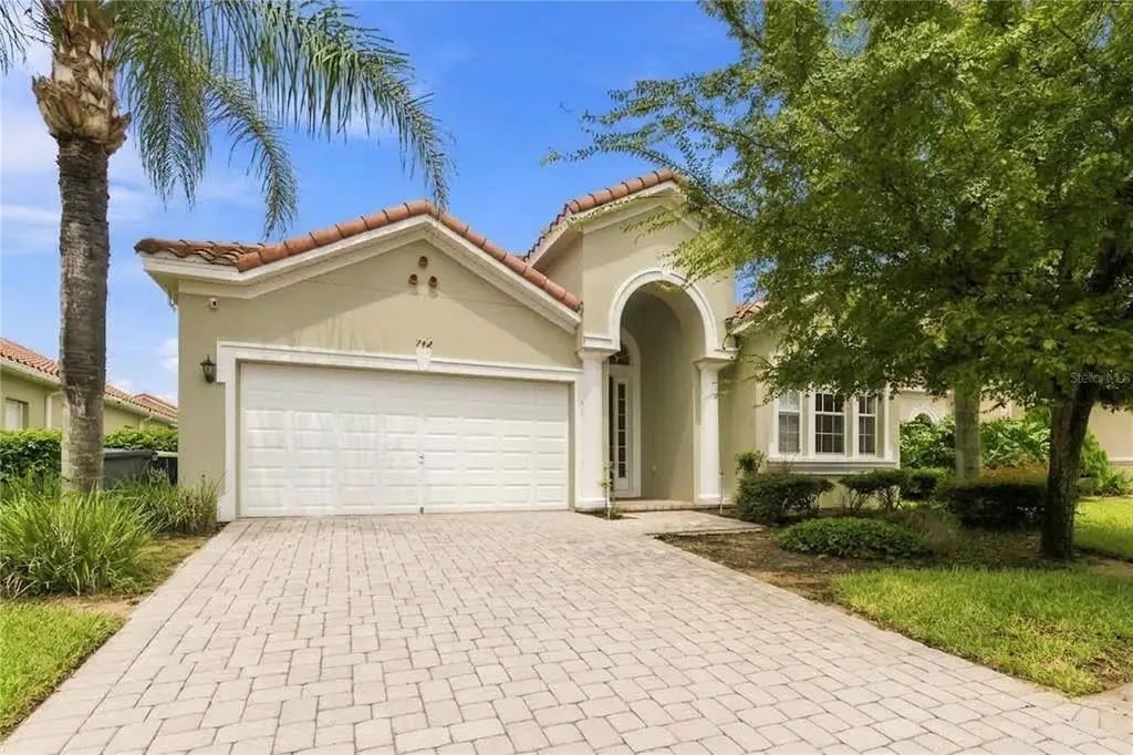 742 Tuscan Hills Boulevard, DAVENPORT