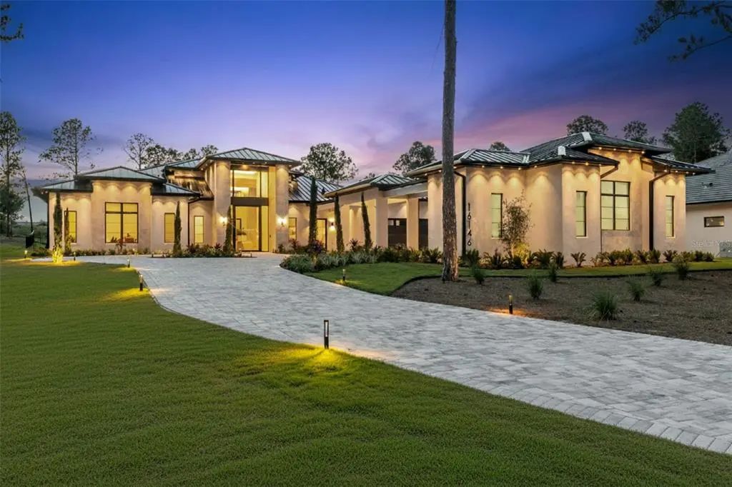 16146 Pendio Drive, MONTVERDE