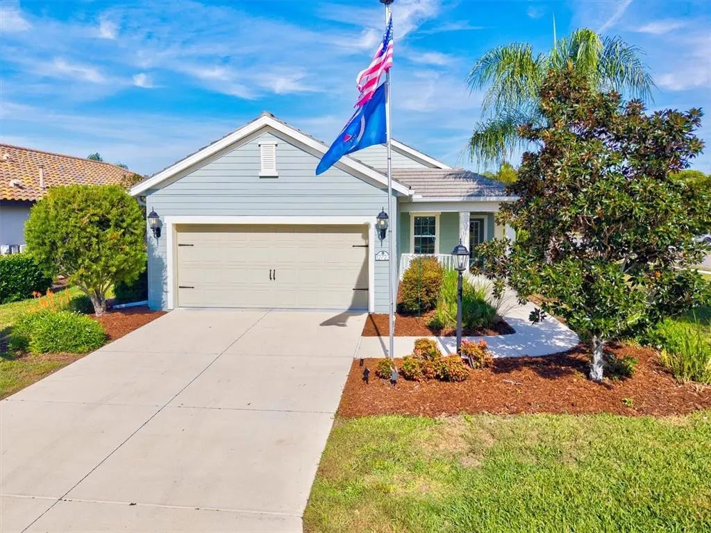 12723 Crystal Clear Place, BRADENTON