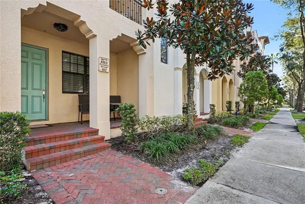 6012 Printery Street 102, TAMPA