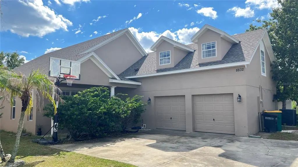 8832 Kensington Court, KISSIMMEE