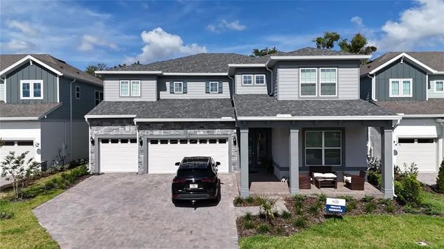 325 Crystal Wood Drive, WINTER GARDEN