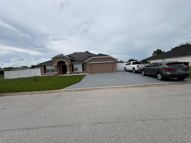 645 Hatchwood Drive, HAINES CITY