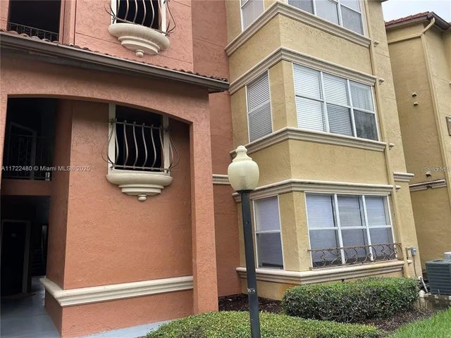 5160 Conroy Road 1414, ORLANDO