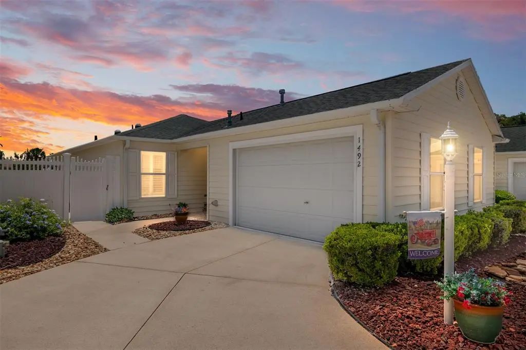 1492 Azteca Loop, THE VILLAGES