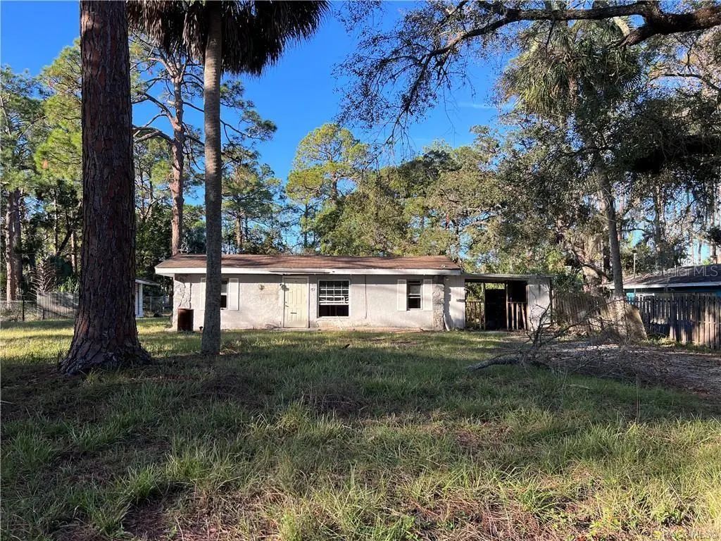 49 63rd Street, Yankeetown