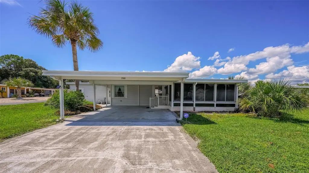 709 Bengal Avenue, TAVARES
