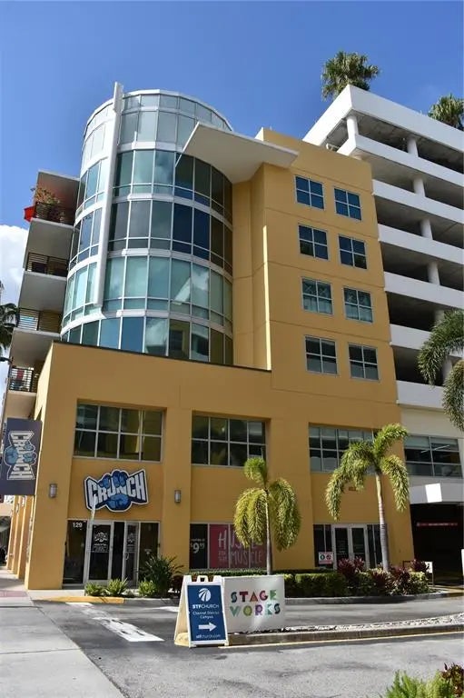 1120 E Kennedy Boulevard 1423, TAMPA