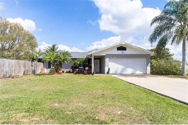 2201 Hickory Wood Court, ST CLOUD