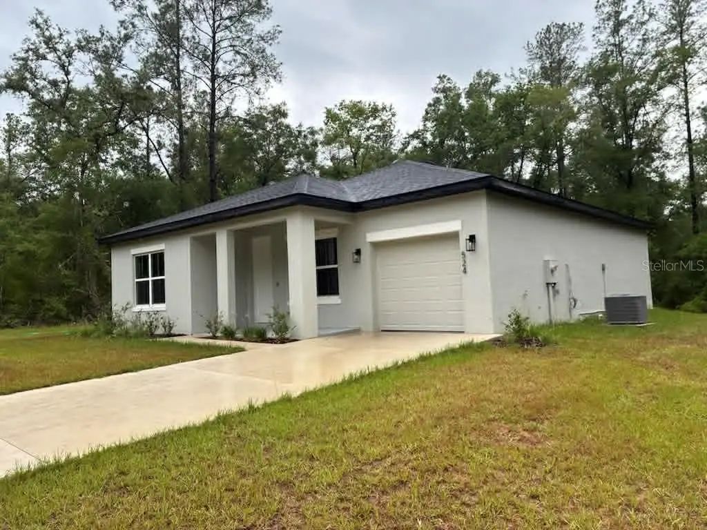 524 E Avondale Drive, DUNNELLON