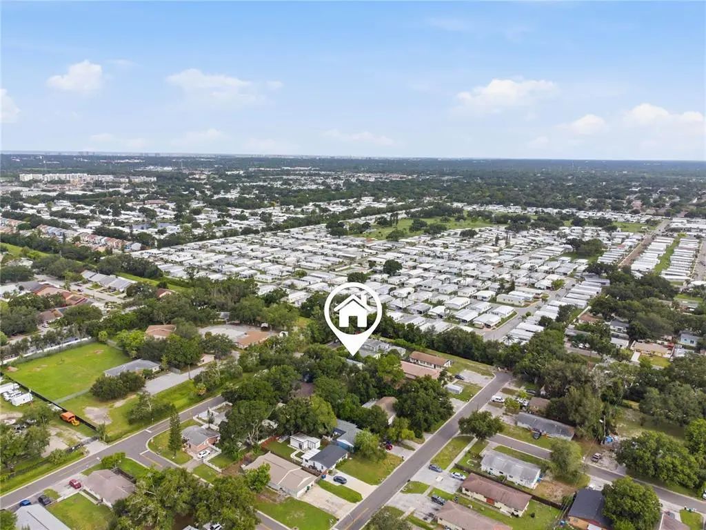 1615 Palm Way, LARGO