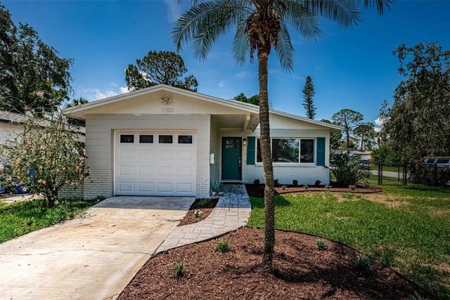 1700 Shore Acres Boulevard Ne, ST PETERSBURG