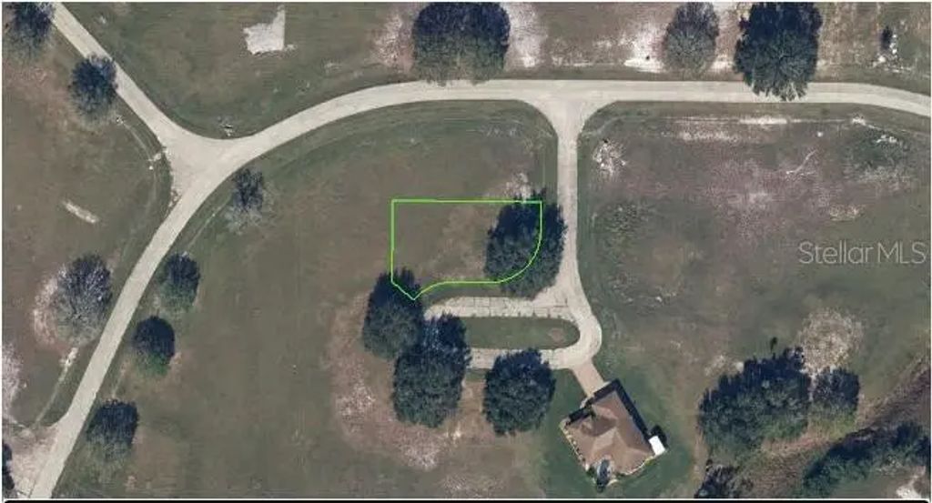 1209 Golf Court, SEBRING