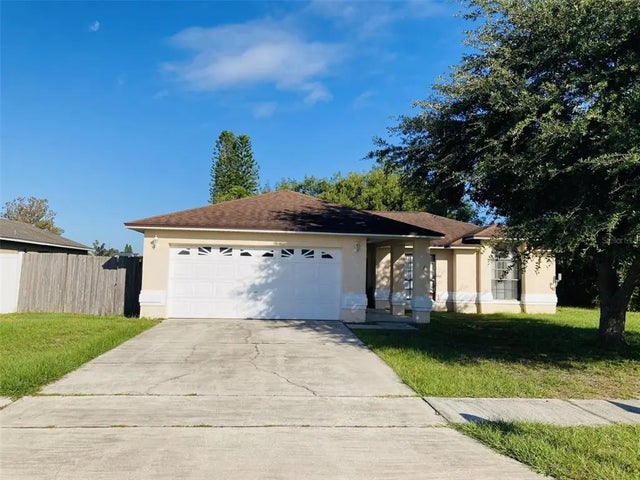 2704 Kendall Avenue, KISSIMMEE