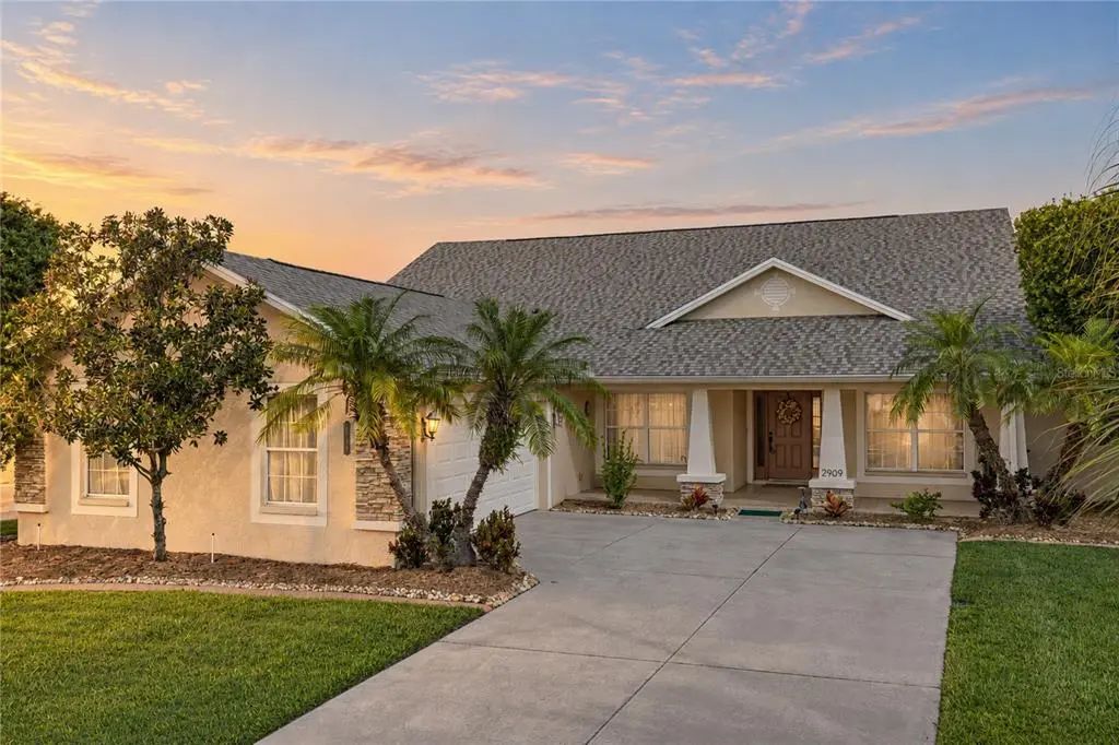 2909 Blackwater Creek Drive, LAKELAND