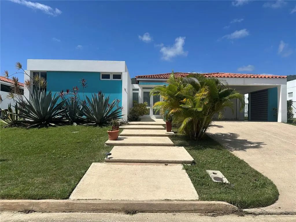 67 Los Sueños 67 Los SueÑ0s Ciudad Jardin, GURABO