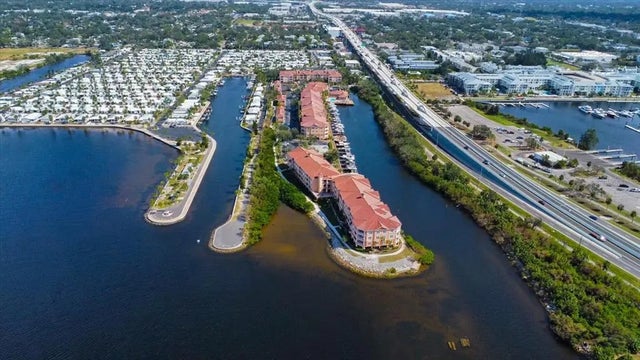 5000 Culbreath Key Way 1-203, TAMPA
