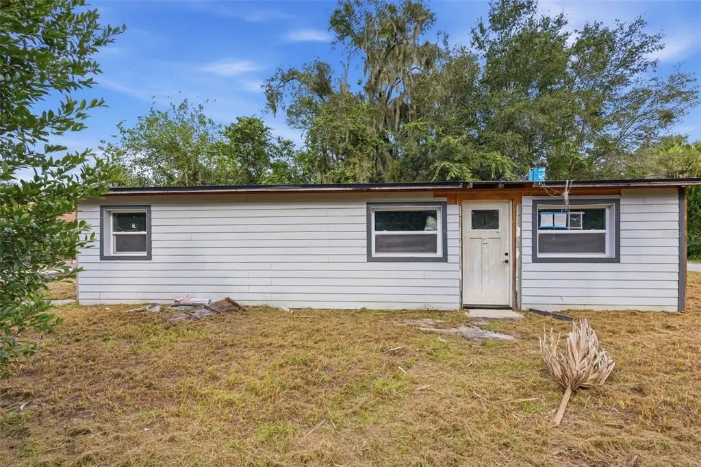 921 South Salisbury Avenue, DELAND