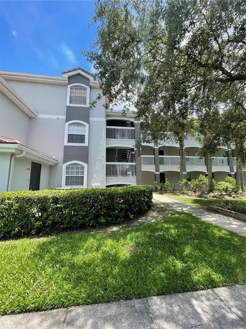 13815 Fairway Island Drive 1323, ORLANDO