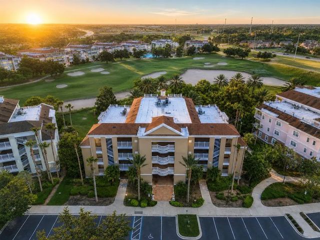 1106 Sunset View Circle 304, REUNION