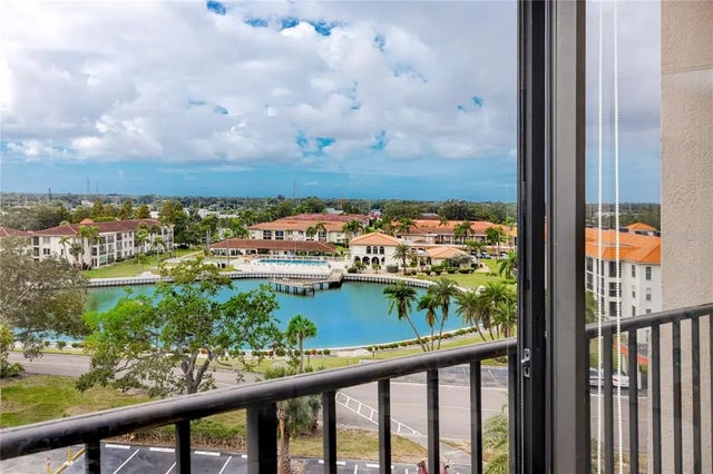 19029 Us Highway 19 N 9-607, CLEARWATER