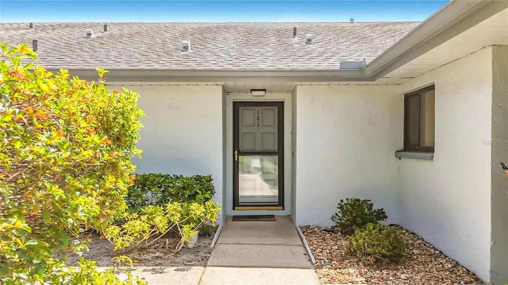 2733 Countryside Boulevard 105, CLEARWATER