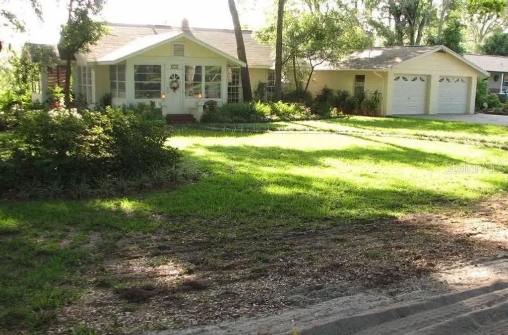 305 Oakdale Street, WINDERMERE