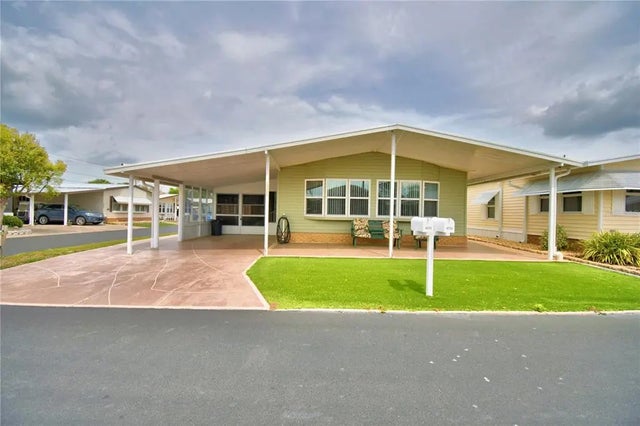 4555 Redwood Street, WINTER HAVEN