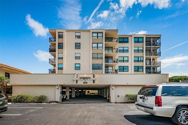 6177 Sun Boulevard 307, ST PETERSBURG